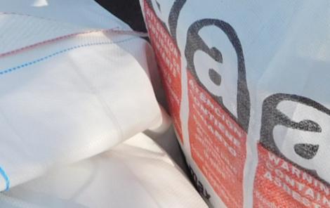 Photo Abfälle mit Asbest - Bigbag